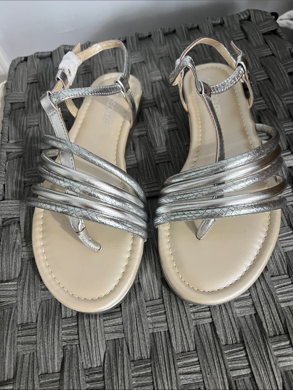 AEROSOLES Silver Multi-Strap Women's Sandals